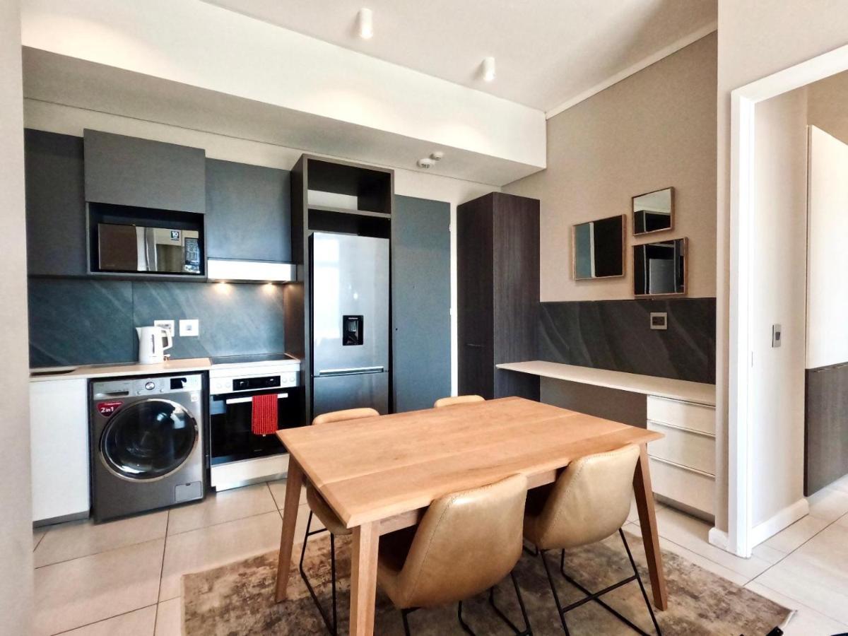 Menlyn Maine Apartments Pretoria-Noord Exteriér fotografie